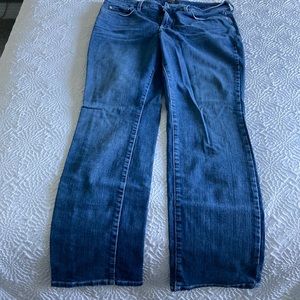 EUC NYDJ Marilyn straight jeans.  Size 14.